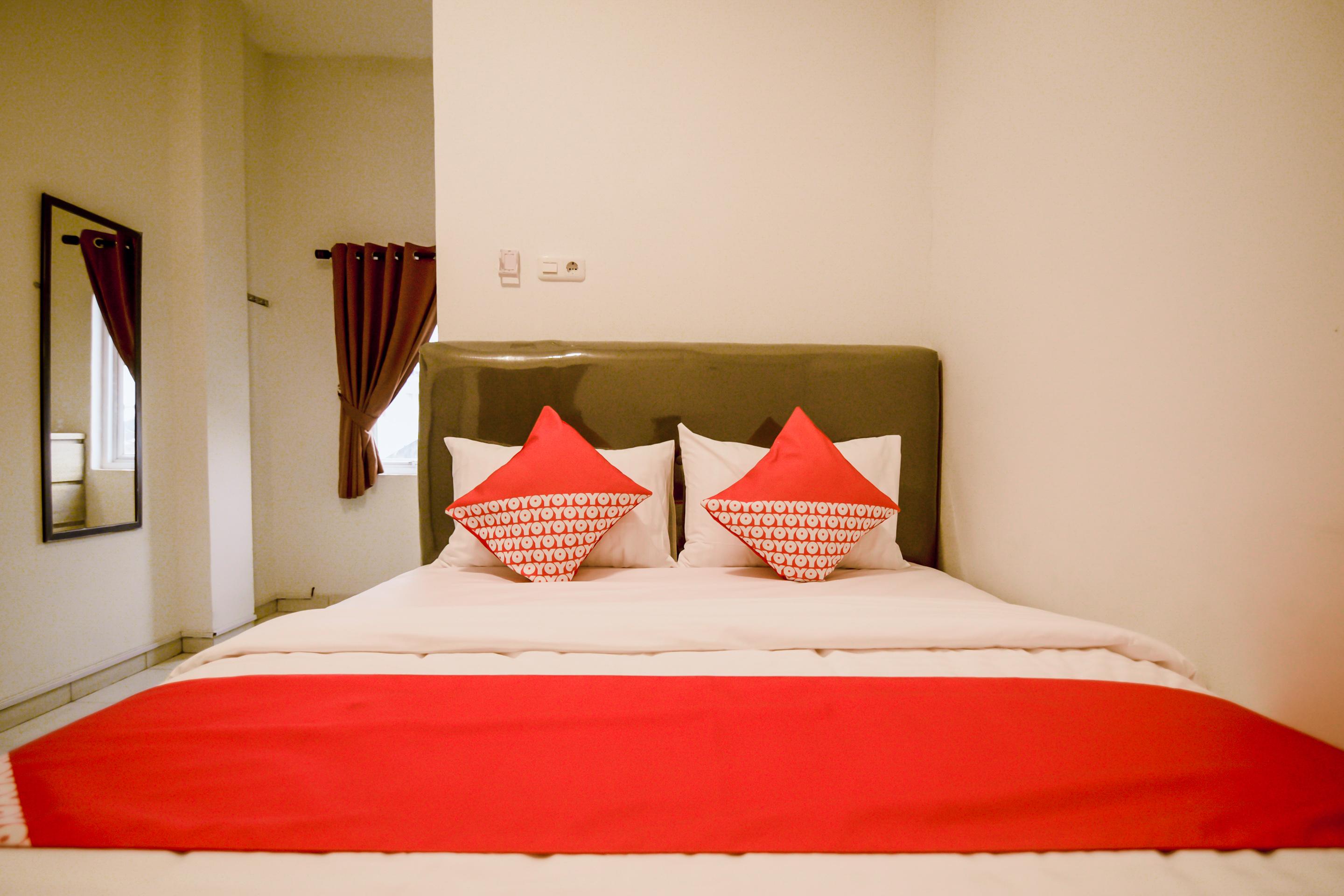 Oyo 183 The Pipe House Hotel Палембанг Екстериор снимка